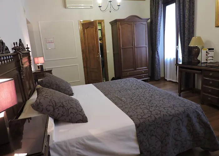 Hotel Palacio De Onate Guadix